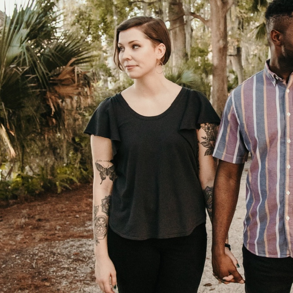 Universal Thread • Gray Short Sleeved Top